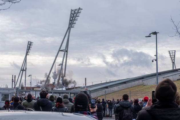 Blasting of floodlight masts Cantian Stadium Germany, Berlin, 12 02 2026, Blasting of light masts Friedrich Ludwig Jahn Sportpark stadium, Â