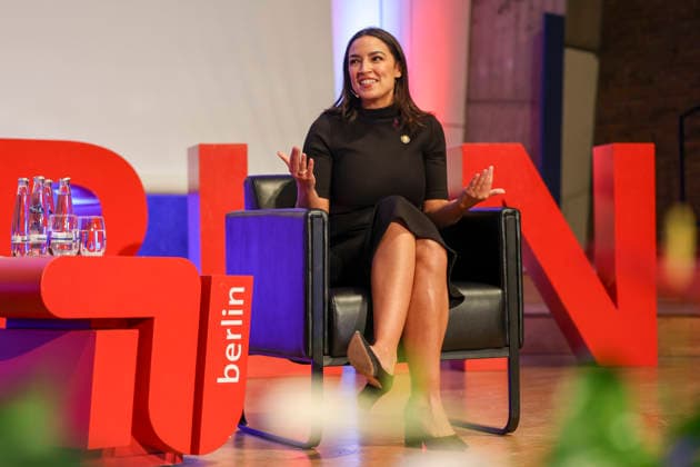 Alexandria Ocasio Cortez, considered a thought leader in the US Democratic Party, in discussion at the TU Berlin with students on the state of politics in the USA and the role of young people on 15 02 27 in Berlin Alexandria Ocasio Cortez in discussion at the TU Berlin