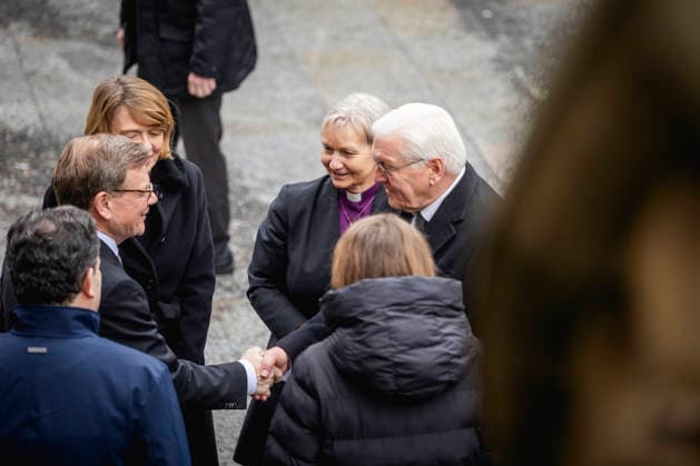 L R Johann Wadephul CDU , Federal Foreign Minister, Elke Buedenbender, lawyer and wife of the Federal President, Kirsten Fehrs, Chairwoman of the Council of the EKD, and Federal President Frank Walter Steinmeier, photographed during an ecumenical peace service on the anniversary of the Russian invasion of Ukraine in Berlin, 24 02 2026 P Copyright: xJulianexSonntag AAx