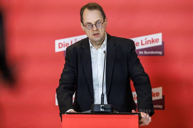 Statement Die Linke Soeren Pellmann Die Linke at a statement on 24 02 26 in Berlin Berlin Berlin Germany Reichstag