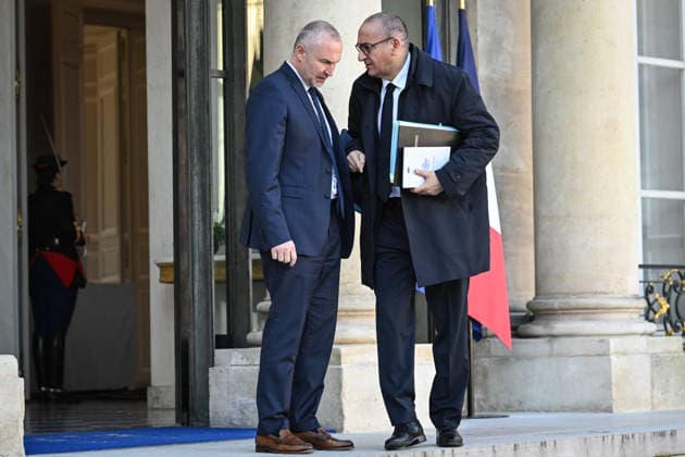 Council of Ministers at the Elysee Palace FA French Minister of the Interior Laurent Nunez and French Deputy Minister for the Relations with the Parliament Laurent Panifous exit the Elysee Palace after the Council of Ministers in Paris, on February 25, 2026. Photo by Firas Abdullah ABACAPRESS.COM Paris Île-de-France France  Copyright: xAbdullahxFiras ABACAx