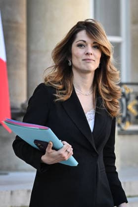 Council of Ministers at the Elysee Palace FA French Deputy Minister Government Spokesperson Maud Bregeon exits the Elysee Palace after the Council of Ministers in Paris, on February 25, 2026. Photo by Firas Abdullah ABACAPRESS.COM Paris Île-de-France France  Copyright: xAbdullahxFiras ABACAx