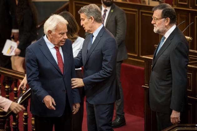 The King attends the presentation of the book The King by Manuel García Pelayo The former Prime Minister Felipe González I , the President of the Popular Party, Alberto Núnez Feijóo c , and the President of the Government Mariano Rajoy d , during the presentation of the book The King by Manuel García Pelayo, at the Senate, on February 25, 2026, in Madrid Spain The presentation of the book El Rey, by Manuel García Pelayo, coincides with the commemoration of the 35th anniversary of the authors death 25 FEBRUARY 2026 BOOK PRESENTATION Diego Radamé Madrid Madrid Madrid Spain  Copyright: xDiegoxRadamÃ sx 7320501