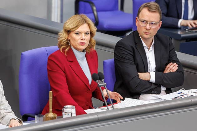 Bundestag Bundestag President Julia Klöckner at the questioning of the Federal Government in the German Bundestag on 25 02 26 in Berlin Berlin Berlin Germany Bundestag
