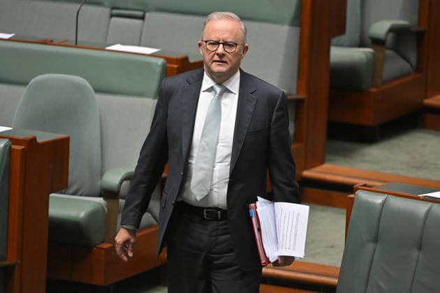 QUESTION TIME, Prime Minister Anthony Albanese before Question Time in the House of Representatives at Parliament House in Canberra, Monday, March 2, 2026. ( NO ARCHIVING CANBERRA AUSTRALIAN CAPITAL TERRITORY AUSTRALIA  Copyright: xMICKxTSIKASx 20260302141400337510