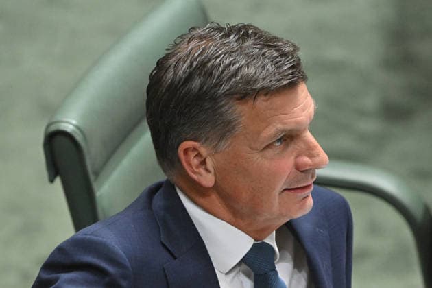QUESTION TIME, Leader of the Opposition Angus Taylor during Question Time in the House of Representatives at Parliament House in Canberra, Monday, March 2, 2026. ( NO ARCHIVING CANBERRA AUSTRALIAN CAPITAL TERRITORY AUSTRALIA  Copyright: xMICKxTSIKASx 20260302118942560794