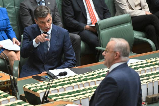 QUESTION TIME, Leader of the Opposition Angus Taylor and Prime Minister Anthony Albanese during Question Time in the House of Representatives at Parliament House in Canberra, Tuesday, March 3, 2026. ( NO ARCHIVING CANBERRA AUSTRALIAN CAPITAL TERRITORY AUSTRALIA  Copyright: xMICKxTSIKASx 20260303141013057749