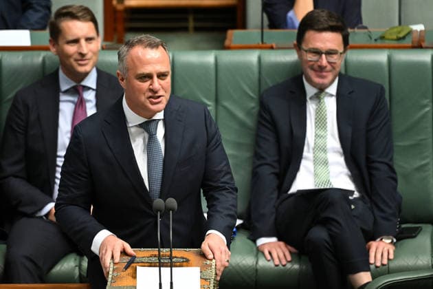 QUESTION TIME, Shadow Treasurer Tim Wilson speaks during Question Time in the House of Representatives at Parliament House in Canberra, Wednesday, March 4, 2026. ( NO ARCHIVING CANBERRA AUSTRALIAN CAPITAL TERRITORY AUSTRALIA  Copyright: xLUKASxCOCHx 20260304160972431541
