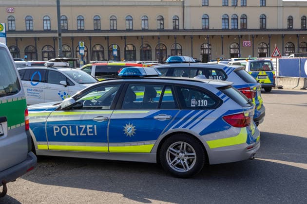 Augsburg, Bavaria, Germany - March 4, 2026: Major police operation at Augsburg main station. Train services are suspended due to a bomb threat