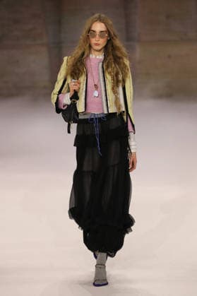 PFW - Chloe Runway A model walks the runway during the Chloe Womenswear Fall Winter 2026-2027 show as part of Paris Fashion Week on March 04, 2026 in Paris, France. Photo by Alain Gil Gonzalez ABACAPRESS.COM Paris France  Copyright: xGonzalezxAlain-Gil ABACAx