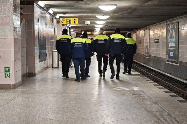 Berlin, Germany, 05 03 2026 Security service in underground train NO PROPERTY RELEASE Copyright: xdtsxNachrichtenagenturx dts_109740