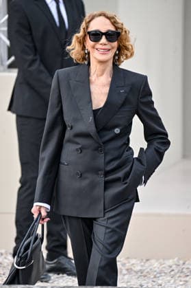 PFW Givenchy Outside Arrivals Marisa Berenson arriving at the Givenchy show during Fashion Week in Paris, France on March 6, 2026. Photo by Julien Reynaud APS-Medias ABACAPRESS.COM Paris France Copyright: xReynaudxJulien APS-Medias ABACAx