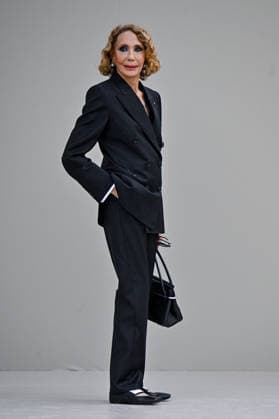 PFW Givenchy Outside Arrivals Marisa Berenson arriving at the Givenchy show during Fashion Week in Paris, France on March 6, 2026. Photo by Julien Reynaud APS-Medias ABACAPRESS.COM Paris France Copyright: xReynaudxJulien APS-Medias ABACAx