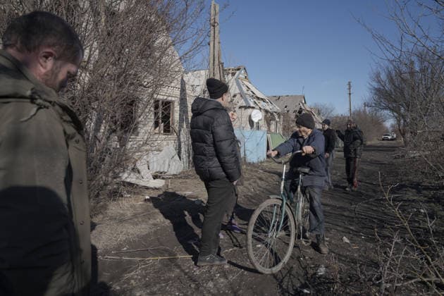 Aftermath of Russian airstrike in Kramatorsk KRAMATORSK, UKRAINE - MARCH 8: A view of destruction caused by a KAB-250 aerial bomb after Russian attack in the center of Kramatorsk, a city 14 kilometers from the front line in the Donetsk region of eastern Ukraine, on March 8, 2026. A man lost his life after the attack. Jose Colon Anadolu Kramatorsk Ukraine. Editorial use only. Please get in touch for any other usage.  Copyright: x2026xAnadoluxJosexColonx