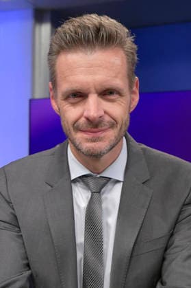 Florian Schroeder on the ARD talk show maischberger in Studio Berlin Adlershof Berlin, 11 03 2026 Foto:xM.xBehrensx xFuturexImagex maischberger1103_6314