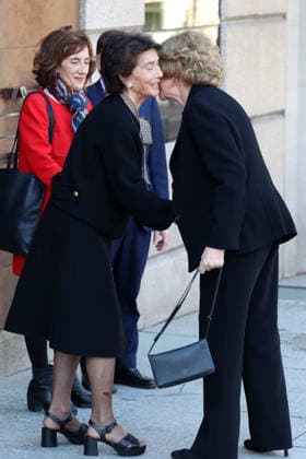 Queen Sofia presides over the annual meeting of the highest governing body of the Escuela Superior de Música Reina Sofía Queen Sofía greets Paloma O Shea upon her arrival at the annual meeting of the highest governing body of the Escuela Superior de Música Reina Sofía, March 12, 2026, in Madrid Spain The Escuela Superior de Música Reina Sofía, founded in 1991 by Paloma O Shea, has as its mission to support young musicians in their artistic and personal development and to bring music closer to society, founded in 1991 by Paloma O Shea, has as its mission to support young musicians in their artistic and personal development and to bring music closer to society Each year, 160 students of more than 30 different nationalities study at the Schoo  Copyright: xÃngelxDiazxBrinasx 7360151
