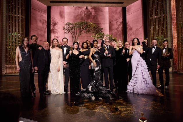 Paul Thomas Anderson, Sarah Murphy, Anthony Carlino, Will Weiske, Andy Jurgensen, Teyana Taylor, Michael Bauman, Cassandra Kulukundis, Regina Hall, Shayna McHale aka Junglepussy, Leonardo DiCaprio, Chase Infiniti and Benicio del Toro accept the Oscar® for Best Picture during the 98th Oscars® at the Dolby® Theatre at Ovation Hollywood on Sunday, March 15, 2026. Los Angeles CA USA 350081311PLX