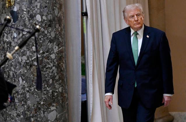 US President Donald Trump departs the US Capitol US President Donald Trump departs the US Capitol following the annual Friends of Ireland luncheon.on March 17, 2026 in Washington, DC. Photo by Olivier Douliery ABACAPRESS.COM Washington DC United States  Copyright: xDoulieryxOlivier ABACAx