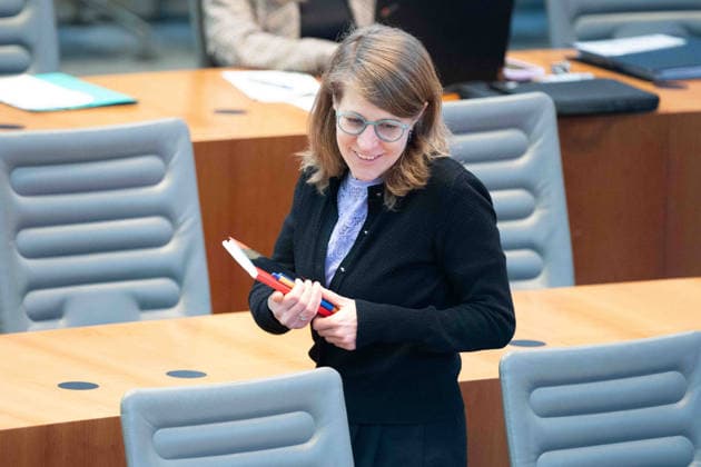 Verena SCHAEFFER, Schäffer, Minister for Children, Youth, Family, Equality, Refugees and Integration of the State of North Rhine-Westphalia 118 Session of the State Parliament of North Rhine-Westphalia, in the State Parliament of North Rhine-Westphalia NRW, Duesseldorf on 18 03 2026,