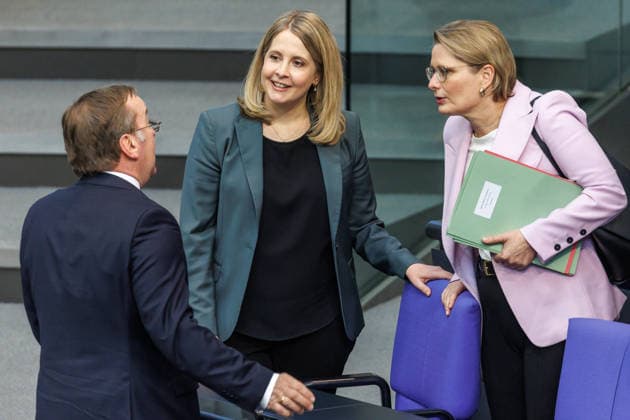 Bundestag Verena Hubertz SPD , Federal Minister for Housing, Urban Development and Construction, in the German Bundestag on 18 03 26 in Berlin Berlin Berlin Germany Bundestag