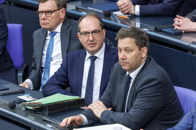 Bundestag Johann Wadephul CDU , Federal Foreign Minister, Alexander Dobrindt CSU , Federal Minister of the Interior and Lars Klingbeil SPD , Federal Minister of Finance in the German Bundestag on 18 03 26 in Berlin Berlin Berlin Germany Bundestag