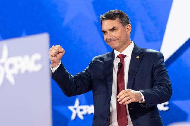 March 28, 2026, Grapevine, Texas, USA: Flavio Bolsonaro, Brazilian Senator arrives to speak during day 3 of CPAC Conference at Gaylord Texan Resort & Convention Center in Grapevine, TX on March 26, 2026. Grapevine USA  - ZUMAr339 20260328_znp_r339_079 Copyright: xLevxRadinx