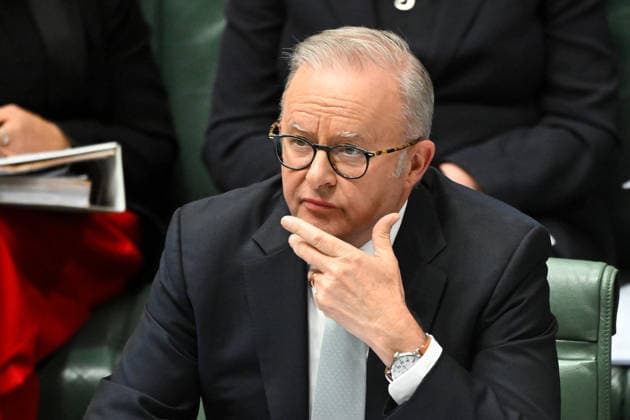 QUESTION TIME, Australian Prime Minister Anthony Albanese reacts during Question Time in the House of Representatives at Parliament House in Canberra, Wednesday, April 1, 2026. ( NO ARCHIVING CANBERRA AUSTRALIAN CAPITAL TERRITORY AUSTRALIA  Copyright: xLUKASxCOCHx 20260401165871169475