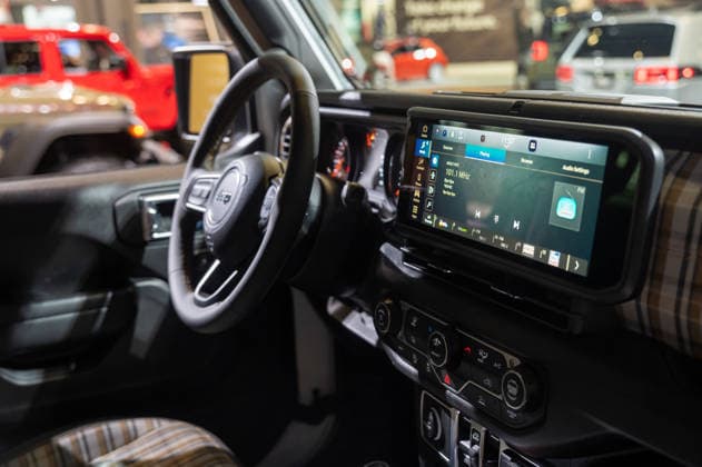 The New York International Auto Show 2026 (NEW) The New York International Auto Show 2026. April 01, 2026, New York, New York, USA: A 2026 Jeep Wrangler 85TH Anniversary Edition seen on display at the New York Auto Show media day at the Jacob K. Javits Convention Center on April 01, 2026 in New York City. (Credit: M10s TheNews2) (Foto: M10s Thenews2 imago images) The New York International Auto Show 2026  Copyright: xRonxAdarx