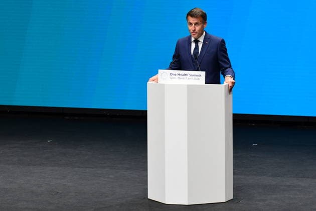 Emmanuel Macron President of the French Republic Speech by E Macron President of the French Republic , on the occasion of the opening session of the One Health Summit at the Cité Internationale de Lyon, on April 7, 2026 The French Head of State spoke with T A Ghebreyesus, Director-General of the World Health Organization From April 5 to 7, the city of Lyon, the French capital of health, will host the ninth One Planet Summit, dedicated to the One Health approach, which takes into account the interdependence between human, animal and environmental health, and thus enables better prevention and treatment of diseases. The Summit will also be an opportunity to advance the reform of the global health system to make it more resilient, Romain Do  Copyright: xRomainxDoucelinx xBestimagexRomainxDoucelinx xBestimagex