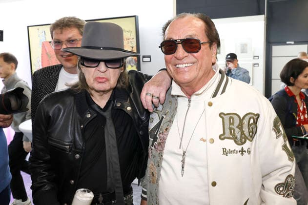 Christoph Walentowski, Udo Lindenberg and Heinrich Walentowski at the opening of the exhibition No Panic in Werl The Udo Lindenberg Universe in the Walentowski Galleries Werl, 11 04 2026 Foto:xT.xSchröerx xFuturexImagex lindenberg_6445