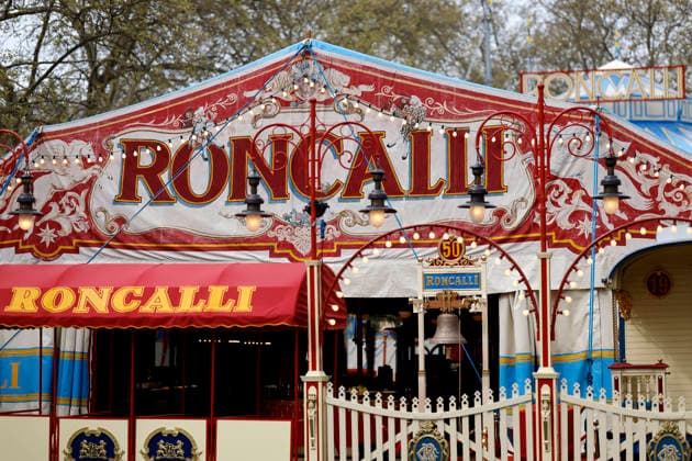 The circus tent of Circus Theater Roncalli on display at Neumarkt Circus Roncalli under circus director Bernhard Paul is one of the best-known circuses that deliberately do without animals Theme image, symbolic image Cologne, 12 04 2026 NRW Germany Copyright: xChristophxHardtx