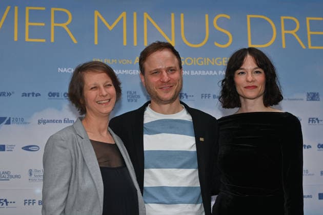 from left Barbara Pachl Eberhart Author , Adrian GOIGINGER Filmmaker Valerie Pachner Actress , Pemiere of VIER MINUS DREI on 13 03420226 in Munich Red Carpet,Red Carpet