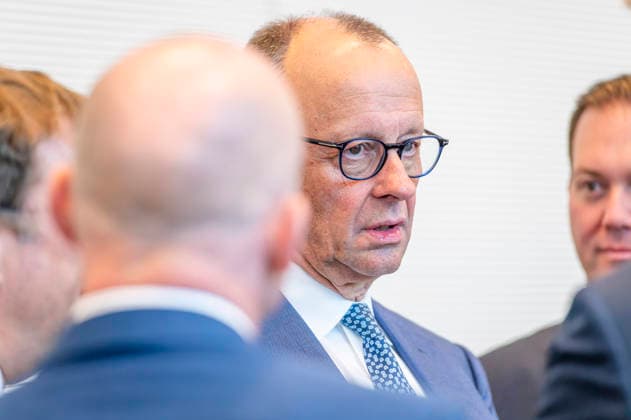 Friedrich Merz EUR, Germany, Berlin 14 04 2026 Federal Chancellor Friedrich Merz CDU before the parliamentary group meeting of the CDU CSU parliamentary group in the Bundestag