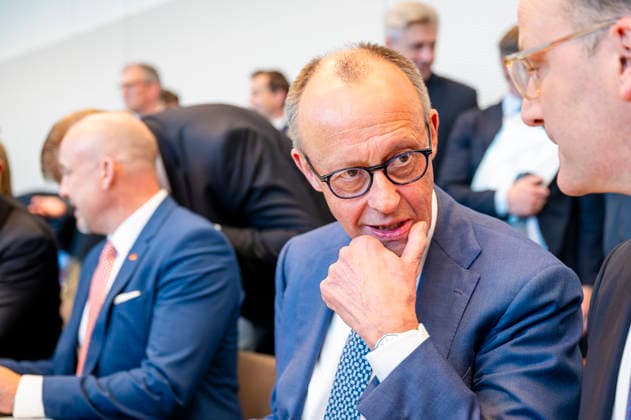 Friedrich Merz EUR, Germany, Berlin 14 04 2026 Federal Chancellor Friedrich Merz CDU before the parliamentary group meeting of the CDU CSU parliamentary group in the Bundestag