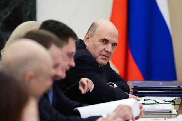 Russia Putin Economy 9144897 15.04.2026 Russian Prime Minister Mikhail Mishustin waits before a meeting on economic issues held by President Vladimir Putin at the Kremlin in Moscow, Russia. Alexander Kazakov Sputnik Moscow Russia  Copyright: xAlexanderxKazakovx