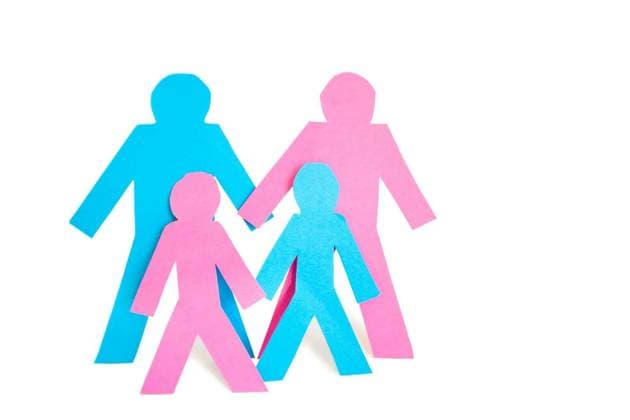 Conceptual image of paper cut outs representing family with two children over white background - Conceptual image of paper cut outs representing family with two children over white background Copyright: xmoodboardx Panthermedia75387196.jpg