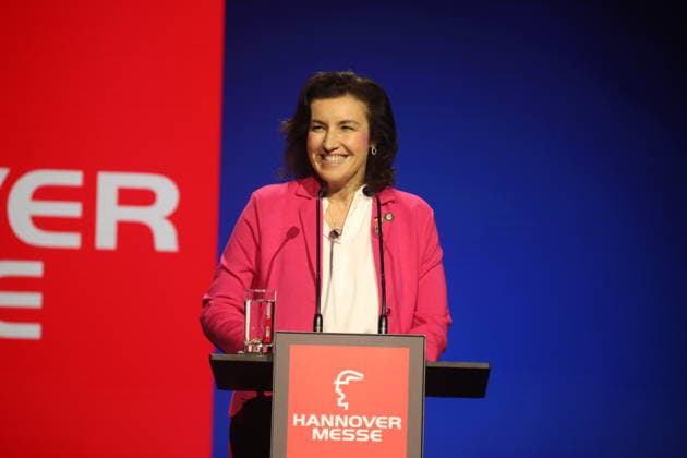 Dorothee Bär, Federal Minister of Research, Technology and Space, speaks at an event on the opening day of Hannover Messe in Hall 25, Center Stage Brazil is this years partner country of Hannover Messe Hannover, 20 04 2026 Copyright: xAgenturxMatthiasxWehnertx xM.xGränzdörferx