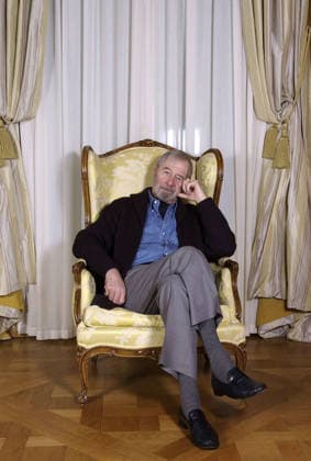 Ed McBAIN during his stay in a Parisian hotel Date 20030601 Stephan GLADIEU Opale photo RECORD DATE NOT STATED  Copyright: x StephanxGLADIEU Opale.photox
