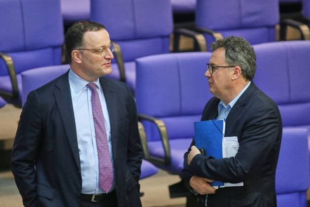 Berlin, Germany, 23 04 2026 German Bundestag 74 Bundestag session Jens Spahn and Christian von Stetten, both CDU Copyright: xdtsxNachrichtenagenturx dts_116259