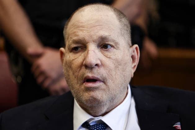 Former Hollywood film producer Harvey Weinstein appears in Manhattan Supreme Court during his retrial in New York City on April 27, 2026. - The retrial of Weinstein on a rape charge on which a jury was previously deadlocked began on April 14, although he will remain imprisoned for other offenses regardless of the verdict. Weinstein is accused of the third-degree rape of Jessica Mann, who starred in the 2015 romantic comedy This Isn t Funny. Pool  NYX20260427209 CHARLYxTRIBALLEAU