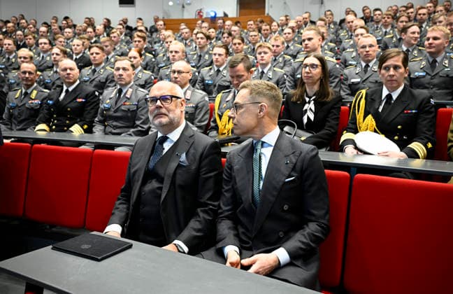 LKS 20260429 Finnish President Alexander Stubb and Estonian President Alar Karis attend a panel discussion on security and resilience and a Q&A session with students at the National Defence University in Santahamina in Helsinki, Finland on April 29, 2026. The Estonian presidential couple are on a two day official visit to Finland. - MARKKU ULANDER Helsinki Finland  Copyright: xMarkkuxUlanderx rkICs-ZB9MY