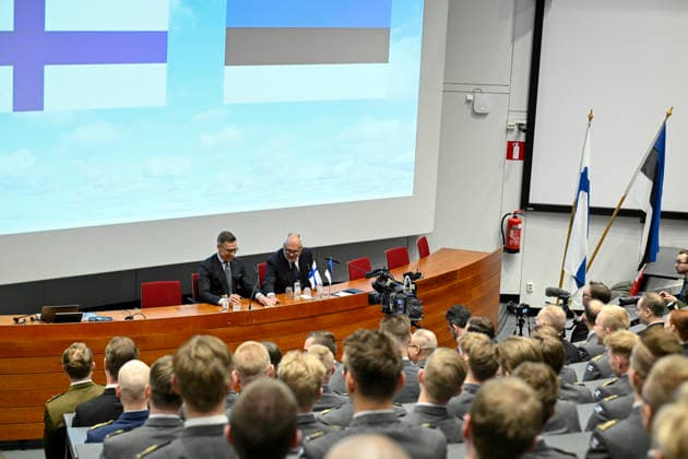 LKS 20260429 Finnish President Alexander Stubb and Estonian President Alar Karis attend a panel discussion on security and resilience and a Q&A session with students at the National Defence University in Santahamina in Helsinki, Finland on April 29, 2026. The Estonian presidential couple are on a two day official visit to Finland. - MARKKU ULANDER Helsinki Finland  Copyright: xMarkkuxUlanderx jLCSDO7stkg