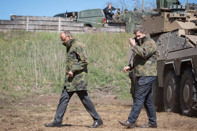 Federal Chancellor Friedrich Merz on the left with his Vice-Chancellor and Federal Finance Minister Lars Klingbeil Federal Chancellor Friedrich Merz visits the Bundeswehr army, Munster Lower Saxony Germany Munster military training area