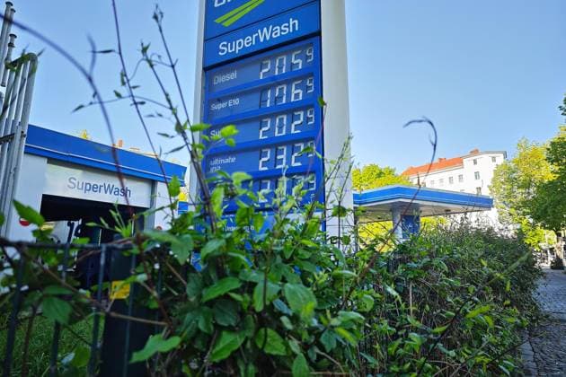 Berlin, Germany, 01 05 2026 Price board at an Aral filling station on the morning of May 1 after the so-called fuel discount came into effect Copyright: xdtsxNachrichtenagenturx dts_117243