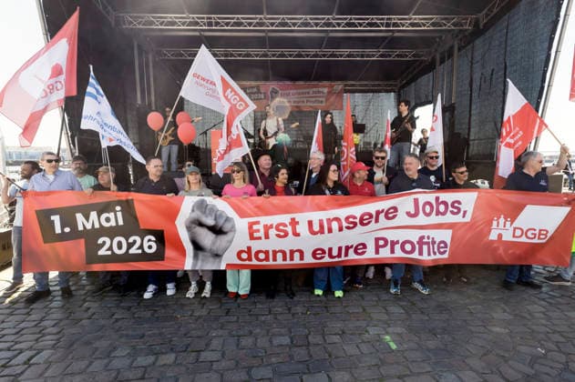 Out for May Day 20260501ad768 Labor Day 1 May demonstration rally of the German Trade Union Confederation DGB in Hamburg First our jobs, then your profits Motto 20260501ad768 Hamburg Hamburg Germany Germany Copyright: xAchimxDuwentästerx