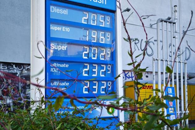 Berlin, Germany, 01 05 2026 Price board at an Aral filling station on the morning of May 1 after the so-called fuel discount came into effect Copyright: xdtsxNachrichtenagenturx dts_117254