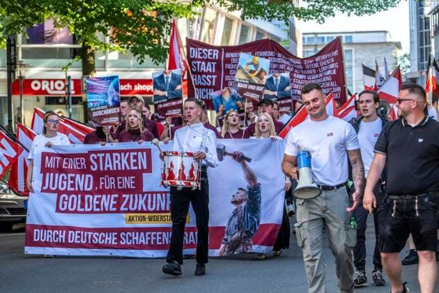 Party Die Heimat, NPD successor, demonstrates on May 1st in the city center of Essen, demanding remigration of foreigners, chanting Deutschland den Deutschen Ausländer raus, about 250 ultra right-wing supporters of the party from all over Germany with typical scene clothing, Essen, NRW, Germany, Nazi demonstration Die Heimat