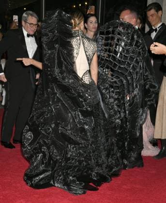 Sarah Jessica Parker at arrivals for New York City Ballet 2025 Fall Fashion Gala, David H. Koch Theater at Lincoln Center, New York, NY, October 08, 2025. Photo By: Quoin Pics Everett Collection2508O01 QP067 PUBLICATIONXNOTxINxCANxCHNxFRAxITAxJPNxNORxPOLxRUSxESPxUKxUSA Copyright: xx 2508O01 QP067 2508O01_QP067_H