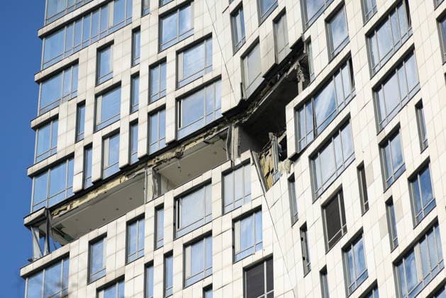 RUSSIA, MOSCOW - MAY 4, 2026: A view of an apartment building in western Moscow damaged by drone fragments. Pavel Seleznev TASS  92015891