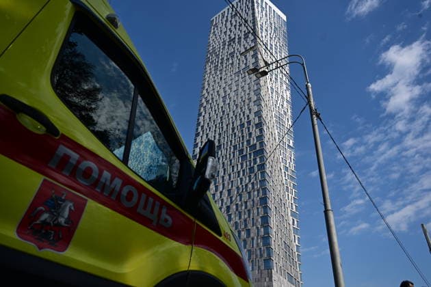 Drone hits high-rise building in Moscow MOSCOW, RUSSIA - MAY 4: A view of destruction after a drone struck a high-rise building in Moscow, Russia, on May 4, 2026. According to a statement on the national messaging app MAX, air defense systems intercepted two drones traveling toward Moscow. Moscow Mayor Sergey Sobyanin confirmed that the incident resulted in no injuries and noted that emergency personnel remain active at the impact site. Sefa Karacan Anadolu Moscow Russia. Editorial use only. Please get in touch for any other usage.  Copyright: x2026xAnadoluxSefaxKaracanx